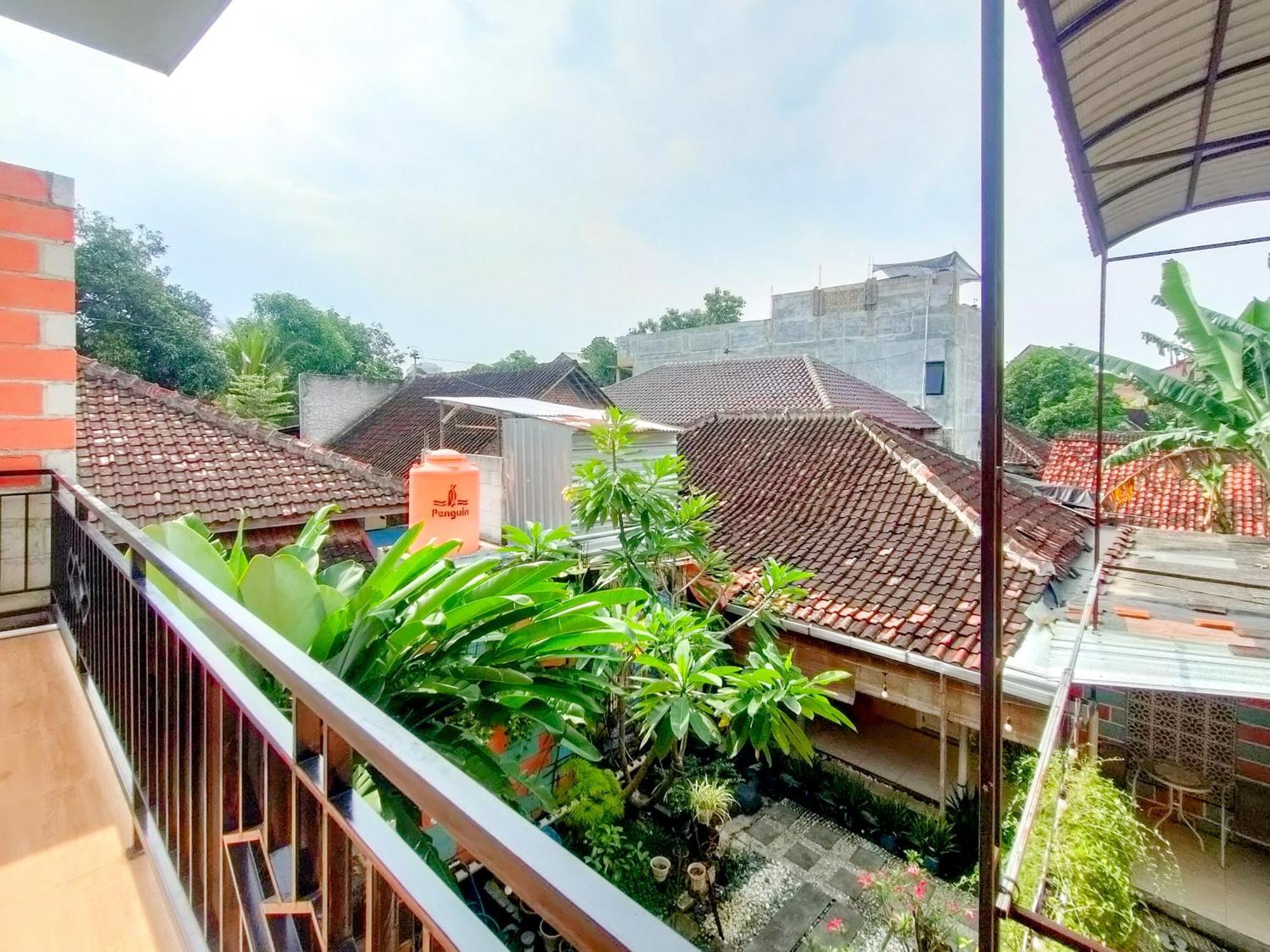 Reddoorz Syariah At Graha Adi Karya Kartasura Hotel Kartosuro Exterior photo